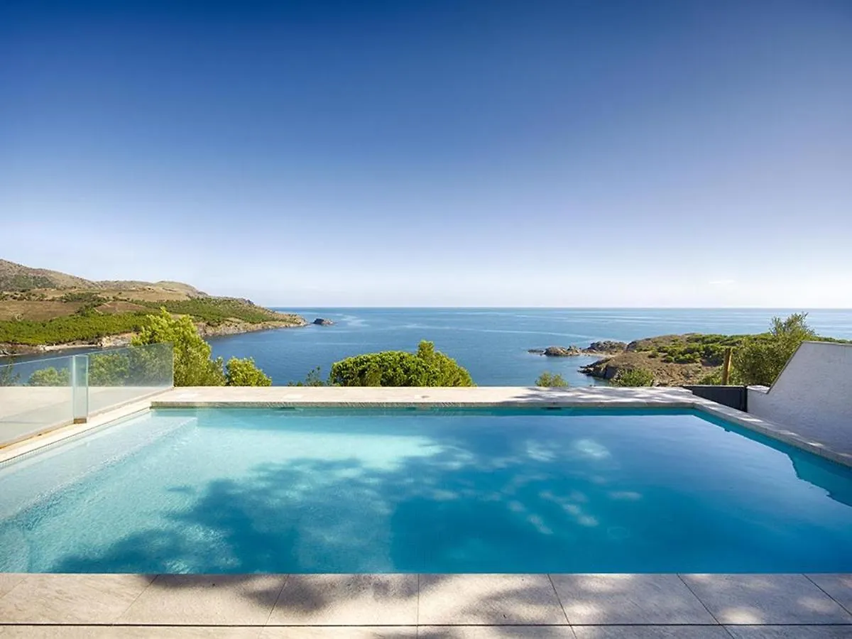 Holiday home Myfenolleda B - Preciosa Casa En Grifeu Con Piscina Compartida Y Parking - Es-228-126 Villa Llanca Spain
