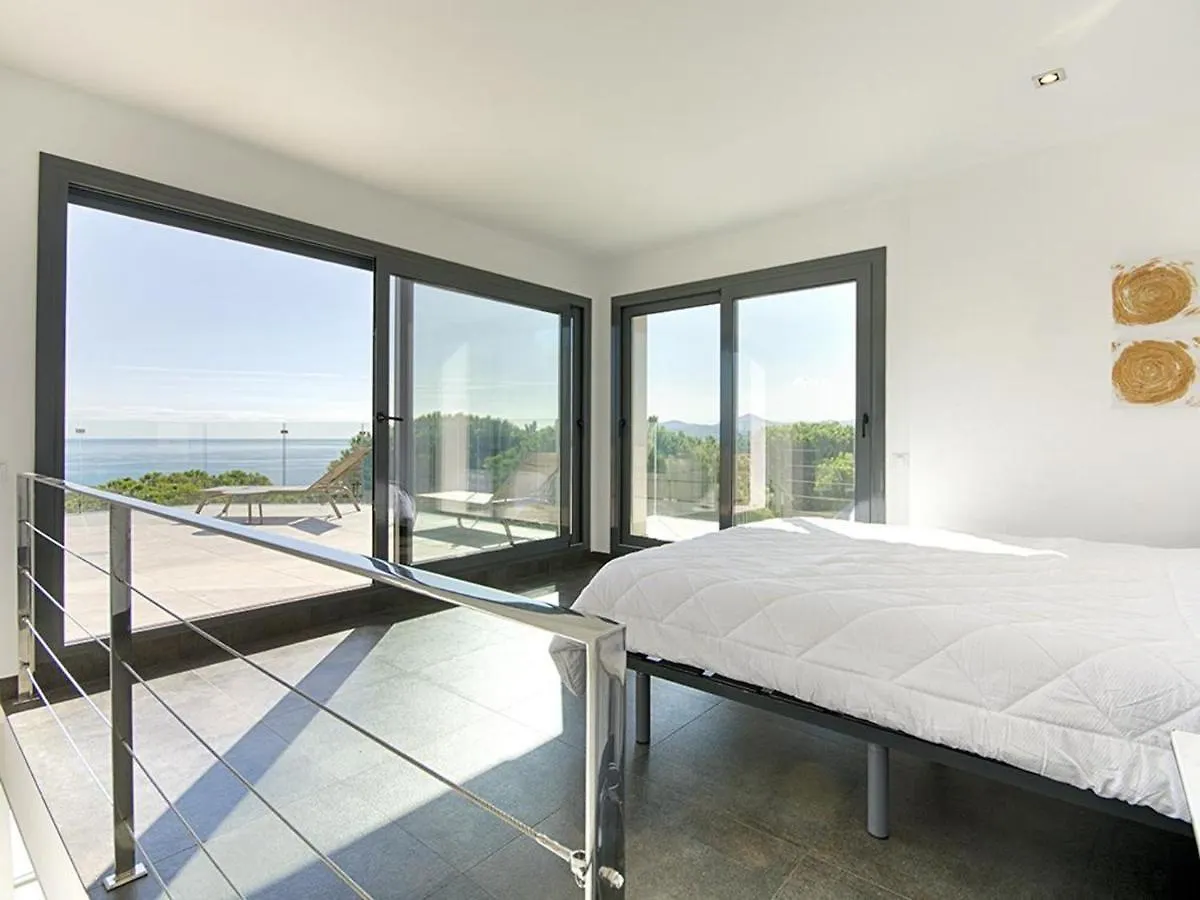 Holiday home Myfenolleda B - Preciosa Casa En Grifeu Con Piscina Compartida Y Parking - Es-228-126 Villa Llanca Spain